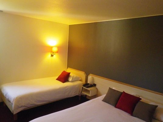 Chambre junior-triple